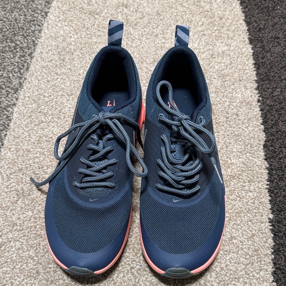 Nike Air Max Kin - Picture 2 of 6